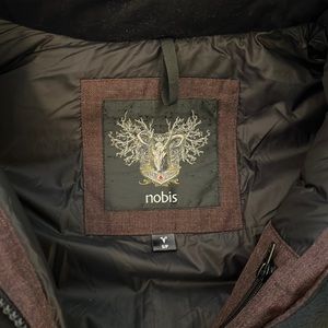 NOBIS ladies parka, NWT, Small, burgundy or certified Canadian white duck down